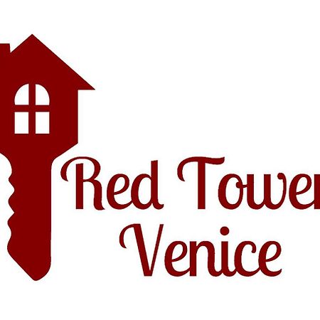 Red Tower Venice Apartment - 2 Mins From Vce Airport- Free Wifi Tessera Dış mekan fotoğraf