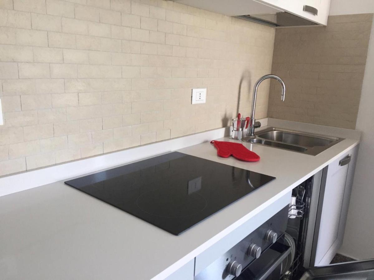 Red Tower Venice Apartment - 2 Mins From Vce Airport- Free Wifi Tessera Dış mekan fotoğraf